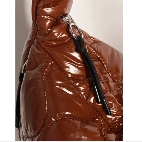 FP Movement Surplus Shine Quilted Bag in Nutshell Brown $98 Retail NWT - Picture 4 of 6